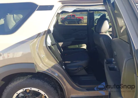 2024 Nissan Pathfinder Rock Creek 4Wd из США, поврежденный, VIN 5N1DR3BDXRC295687